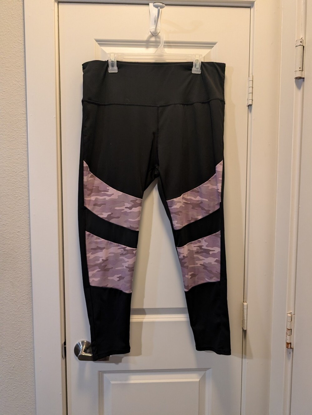 Black & Purple Camo Plus Active Pants